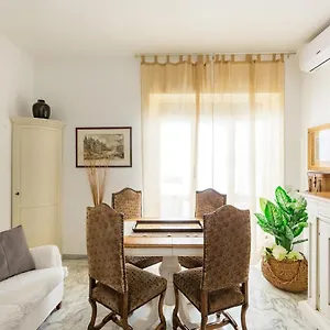 Casa Sabella , Lecce Italia